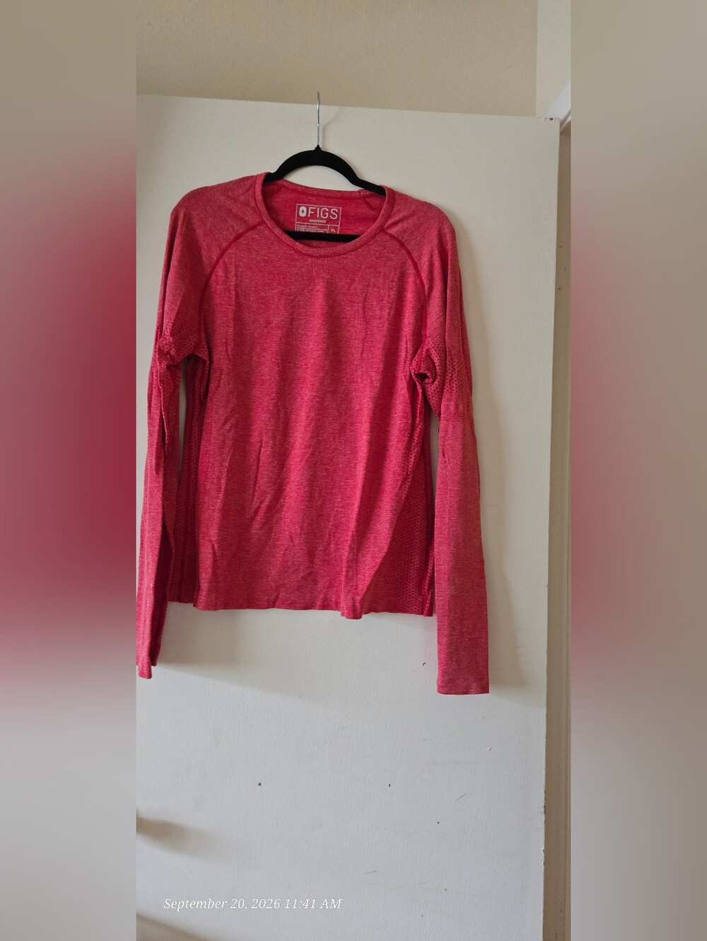 FIGS Women's Long-Sleeve Seamless Crew Neck Underscrub Top - Red